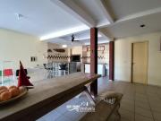 Sobrado com piscina, próximo ao mar, Atami