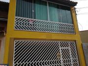 Sobrado com planejados em todos os ambientes