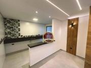 Sobrado com quintal privativo em Condomínio à Venda...