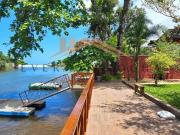 Sobrado com vista para praia e rio à venda na Barra do...
