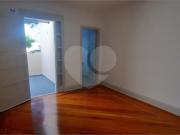 Sobrado comercial com 11 salas e 6 vagas na Vila Mariana...
