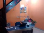 Sobrado Comercial e Residencial com 2 dormitórios e 1...