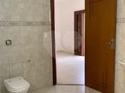 Sobrado para alugar com 6 quartos, sendo 3 suítes, em...