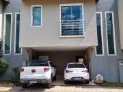 Sobrado Completo Condomínio Reserva do Bosque Setor...