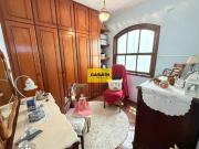 Sobrado Conceito Rústico com 300m², 3 Dormitórios e...