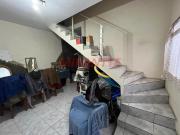 Sobrado de 100m² com 2 quartos