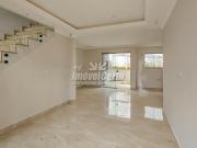 Sobrado de 142 m² no condomínio Villaggio Di Napol