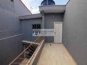 Sobrado de 145m² com 3 dormitórios e com 2 vagas na Vila...