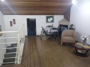 Sobrado de 160m² a venda no Pinheirinho