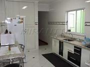 Sobrado de 160m² com 4 quartos