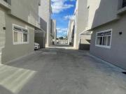 Sobrado de 165m² com churrasqueira e terraço em...