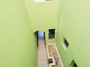 Sobrado de 169m2 a venda no Bairro Valparaíso em Santo...