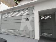 Sobrado de 180 mts², 3 dormitórios 1 suíte, 4 vagas, no...