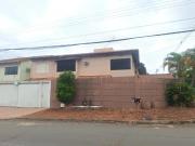 Sobrado de 182,90m² com 3 quartos sendo 2 suítes por R$...