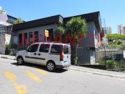 Sobrado de 210m² com 3 quartos