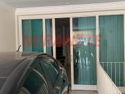 Sobrado de 215m² com 2 quartos