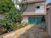 Sobrado de 230m² com 3 quartos