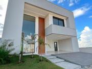 Sobrado de 234 m² com 04 suítes à venda por R$ 2.000.000...