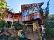 Sobrado de 250m² com 3 quartos Sobrado de 250m² com 3 quartos