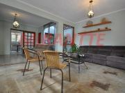 Sobrado de 258m² com 5 quartos