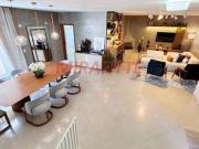 Sobrado de 300m² com 3 quartos