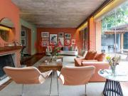 Sobrado de 345m² com 4 quartos