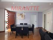 Sobrado de 365m² com 4 quartos