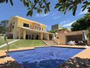 Sobrado de 370 m² com 05 quartos à venda por R$...