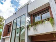 SOBRADO DE 650M2 EM CONDOMINIO FECHADO A VENDA NO ALTO...