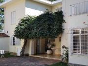 Sobrado de 750m² com 4 quartos