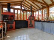 Sobrado de 986m² com 4 quartos