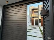 Sobrado de alto padrão com 2 suítes no Jardim Camila