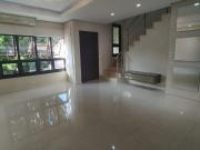 Sobrado de Alto Padrão de 03 dorm. 03 suites Bairro...