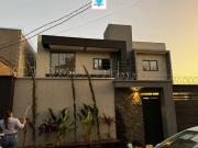 Sobrado de Alto Padrão no Setor Cidade Verde Goiânia/GO