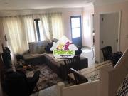 Sobrado de Condomínio com 4 dorms, Vila Tijuco,...