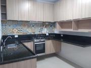 Sobrado de Condomínio Fechado com 2 suítes, sala,...