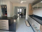 Sobrado de Esquina à Venda no Campos do Conde 1 –...