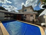 Sobrado de esquina com 6 quartos no Condomínio do Lago