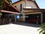 Sobrado de esquina com Ampla área