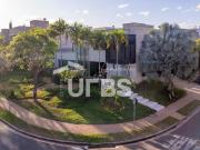 Sobrado de Esquina no Alphaville Araguaia – Sofisticação...