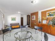 Sobrado de Esquina no Barreirinha: Conforto e Praticidade