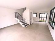 Sobrado Duplex à Venda no Pilarzinho – Excelente...