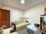 Sobrado e Salão Comercial com 3 dormitórios à venda, 210...