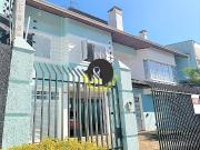 Sobrado em Água Verde, Curitiba/PR de 303m² 3 quartos à...