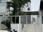 Sobrado em Ariribá, Balneário Camboriú/SC de 180m² 3...