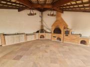 Sobrado em bairro nobre, próximo ao Centro de Atibaia,...