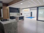 SOBRADO EM BELO HORIZONTE COM 3 QUARTOS SENDO 1 SUÍTE