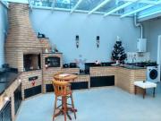 Sobrado em Cajuru, Curitiba/PR de 240m² 3 quartos à...