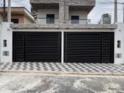 Sobrado em Canto do Forte Praia Grande, SP