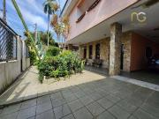 Sobrado em Canto do Forte, Praia Grande/SP de 360m² 3...
